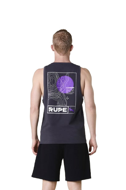 Vista del retro della canotta con logo rupe e disegno astratto
