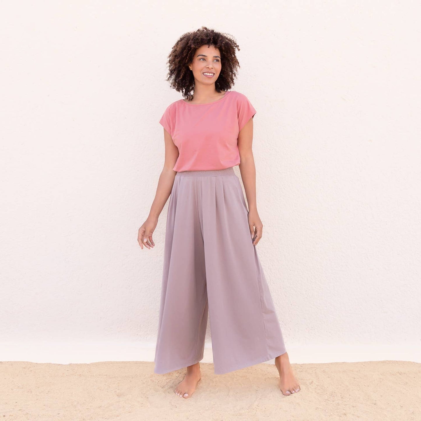 T-shirt con collo a V sulla schiena da yoga Smilla - Jaya