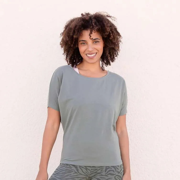 Tshirt da donna in cotone Gots elasticizzata per uso sportivo e quotidiano