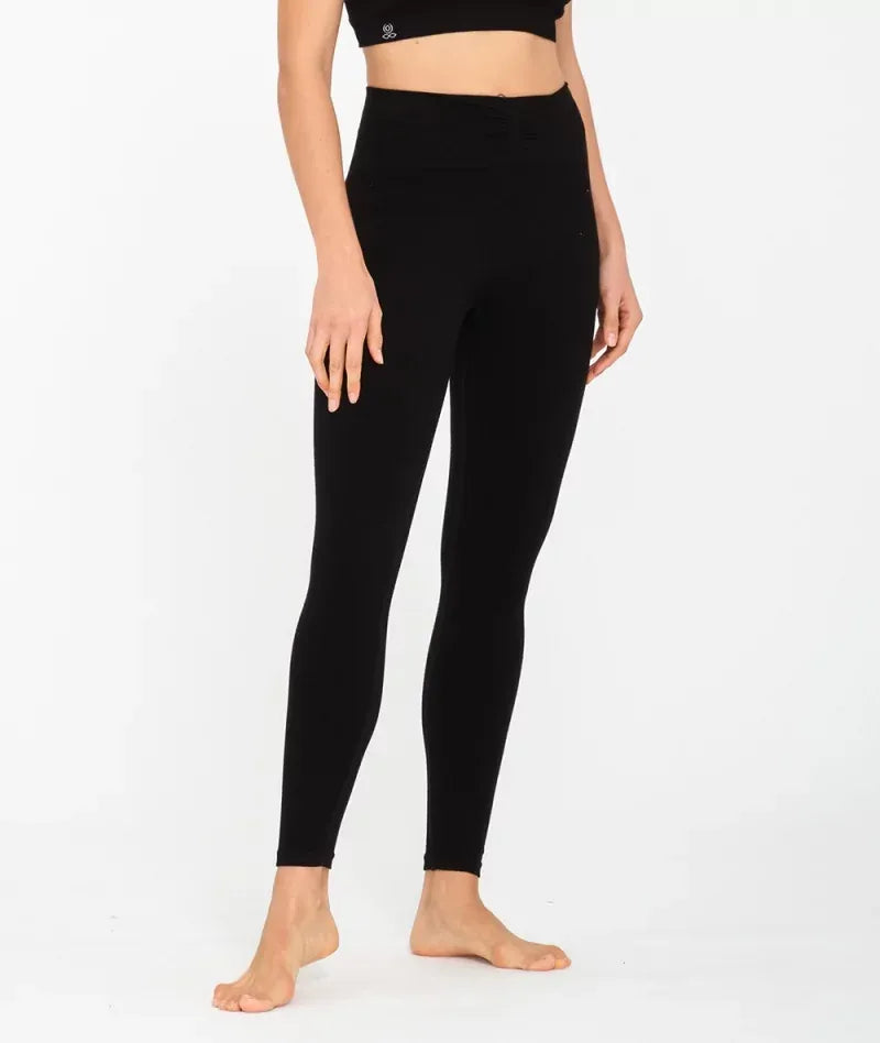 Leggings neri yoga in bamboo