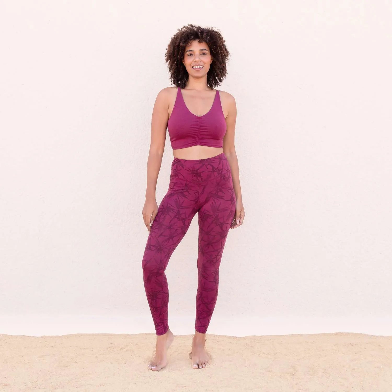 Leggings da yoga in tencel abbinati con top sportivo