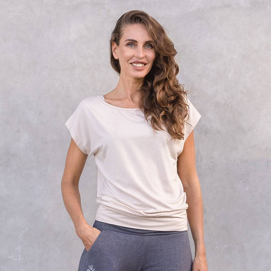 T-shirt con collo a V sulla schiena da yoga Smilla - Jaya